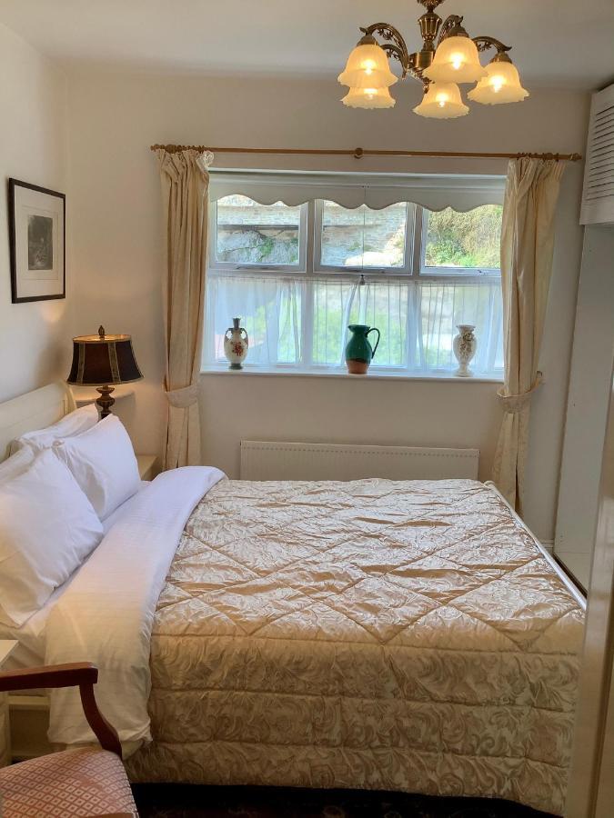 The Gallery B&B, The Glen, Kinsale ,County Cork ภายนอก รูปภาพ