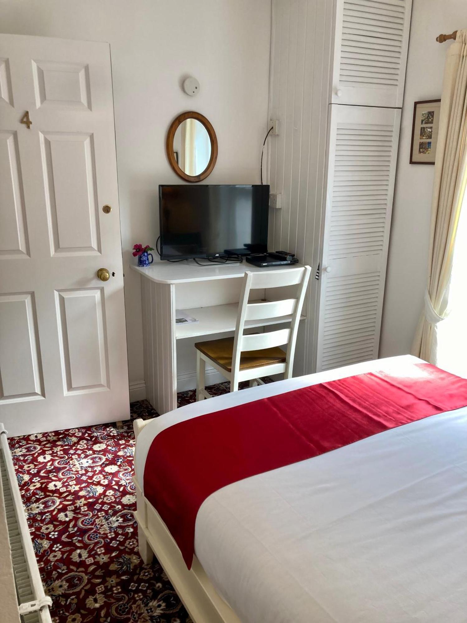The Gallery B&B, The Glen, Kinsale ,County Cork ภายนอก รูปภาพ